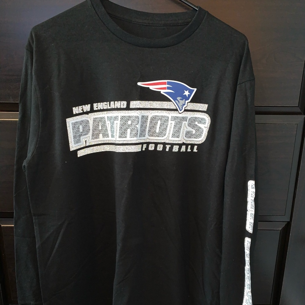 New England Patriots long sleeve tee